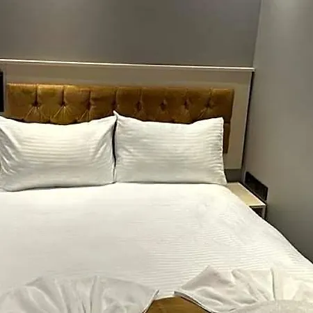 Sareban Hotel