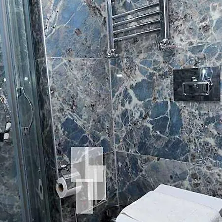 Sareban Hotel